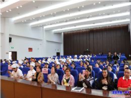 落实立德树人的根本任务，推动后勤保障工作登上新高峰