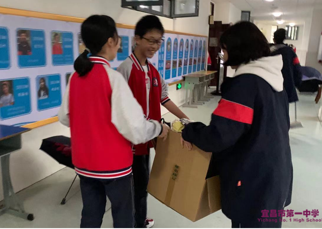 “弘扬雷锋精神，参与志愿服务，共建美好家园”校内志愿服务活动感想系列报道（一）