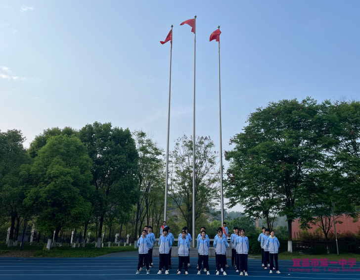 【国旗下讲话】敬老爱亲，向善感恩